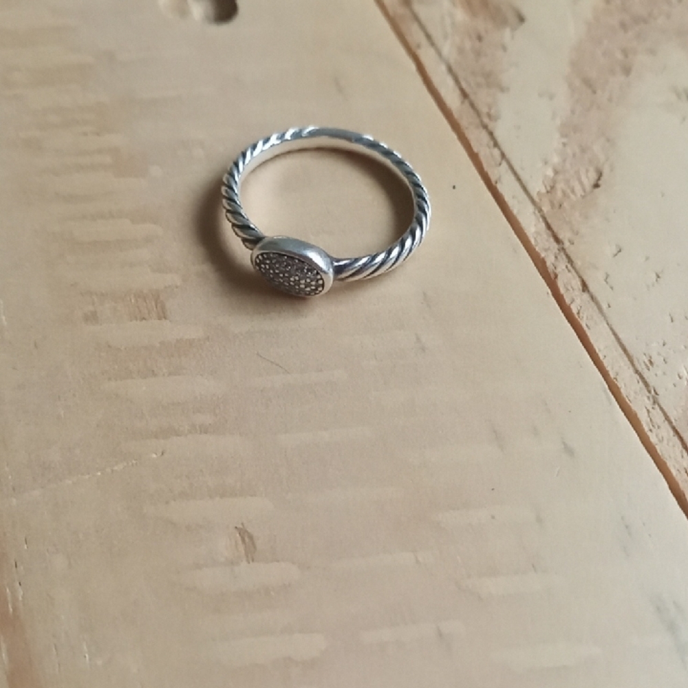 David Yurman Silver Twisted Ring with Pave Accents Size 5 - Picture 5 of 8